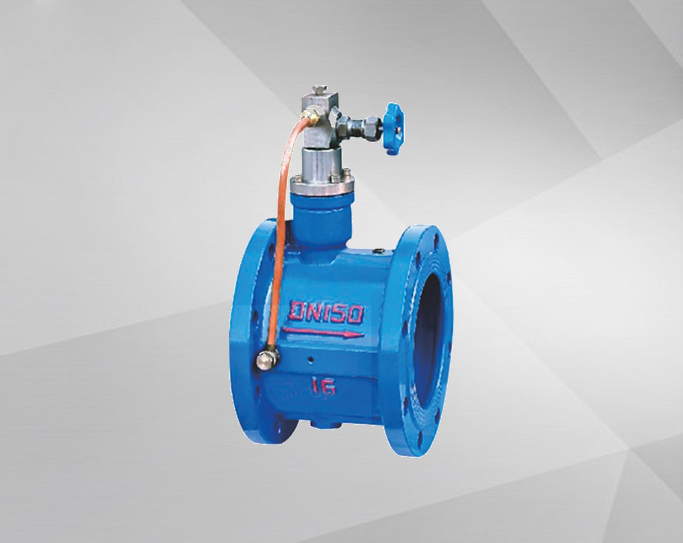 Micro-resistance slow closing butterfly check valve